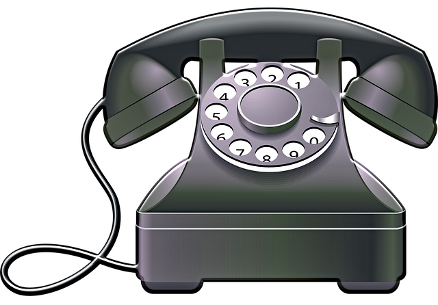 Retro telephone pixabay