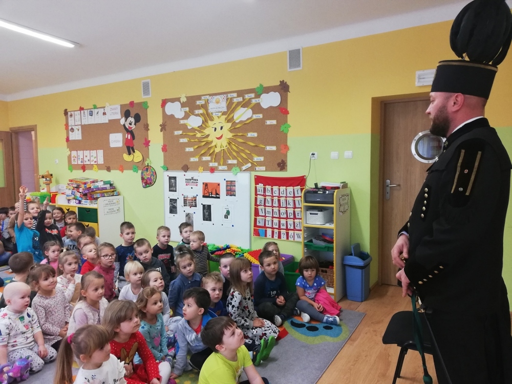 Dzien gornika bukowa %281024x768%29
