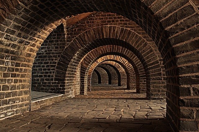 Vaulted cellar 247391 640