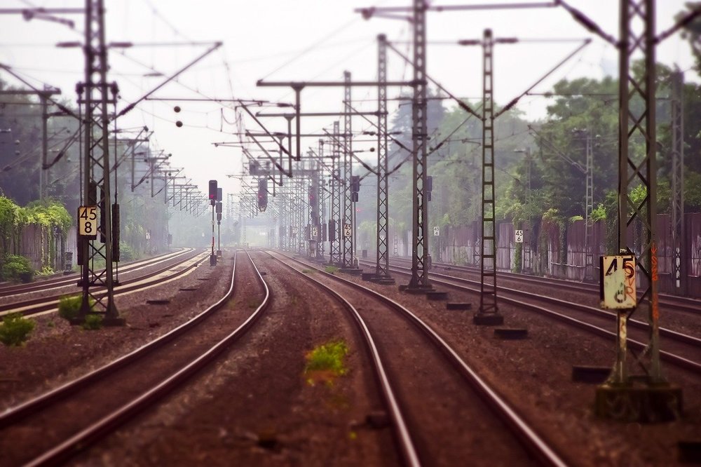 Railway tracks 3455169 1280