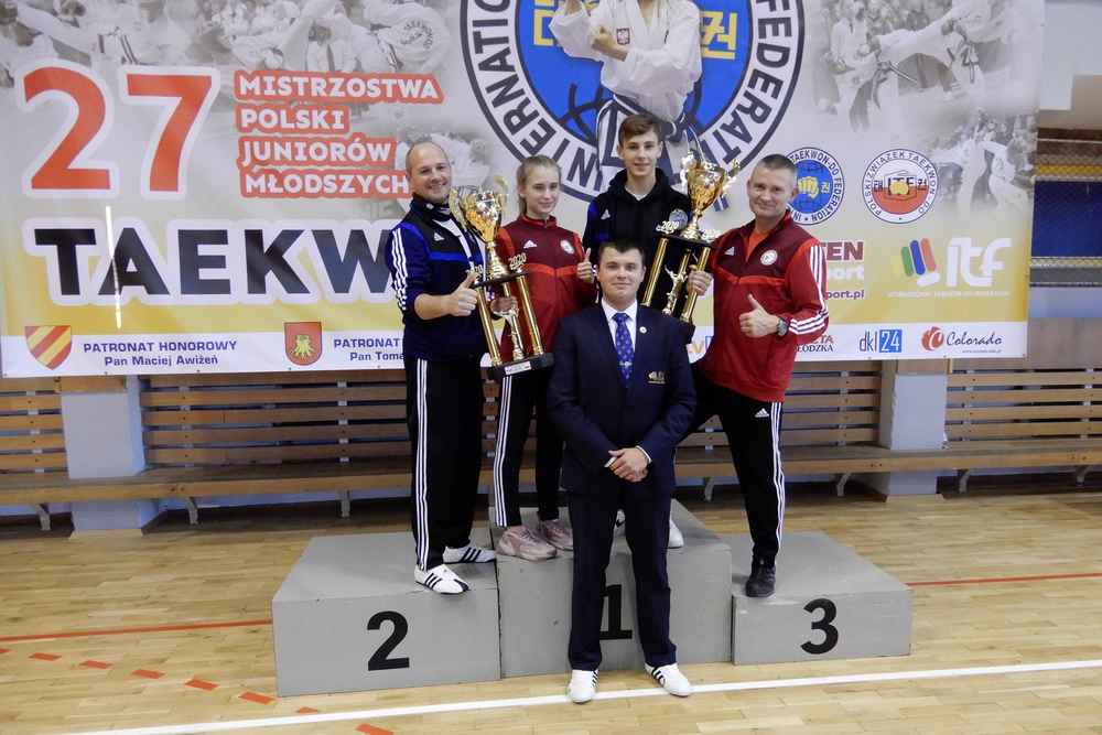 Open uri20201113 15674 1k35ri2?1605276026